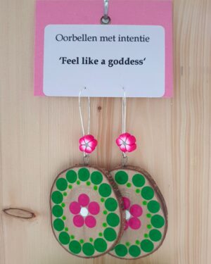 Oorbellen met intentie 'Feel like a goddess'